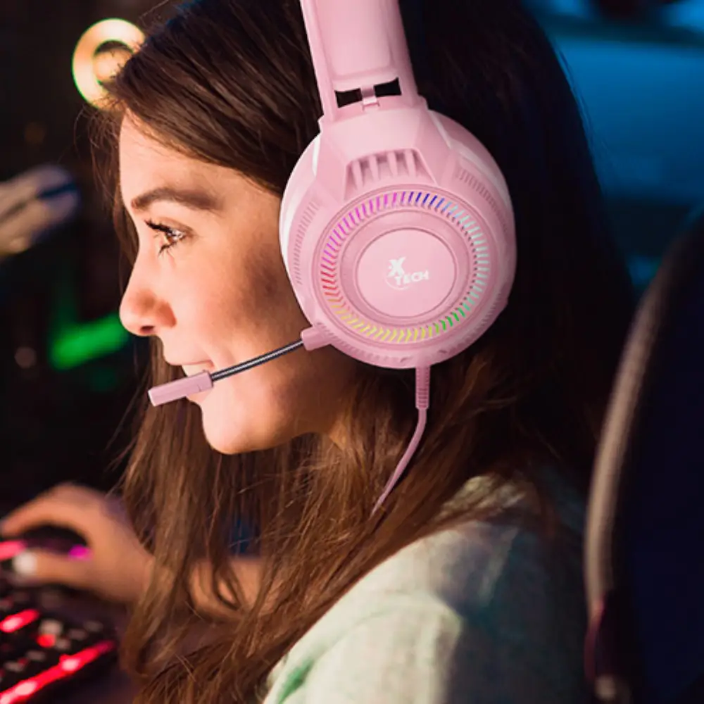 Audífonos estéreo multiplataforma con iluminación LED para videojuegos XTH-564 Color Rosado
