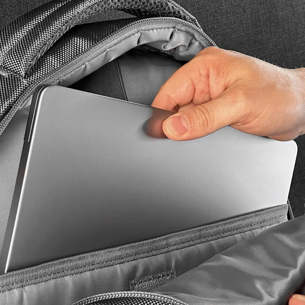 Mochila Arles KNB-576BK